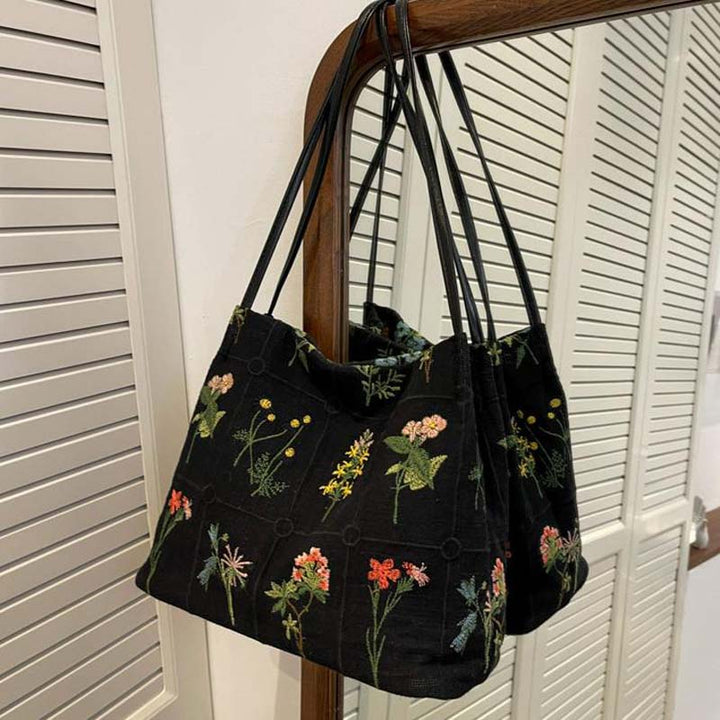 Nord Taschen | Tasche mit Blumenstickerei