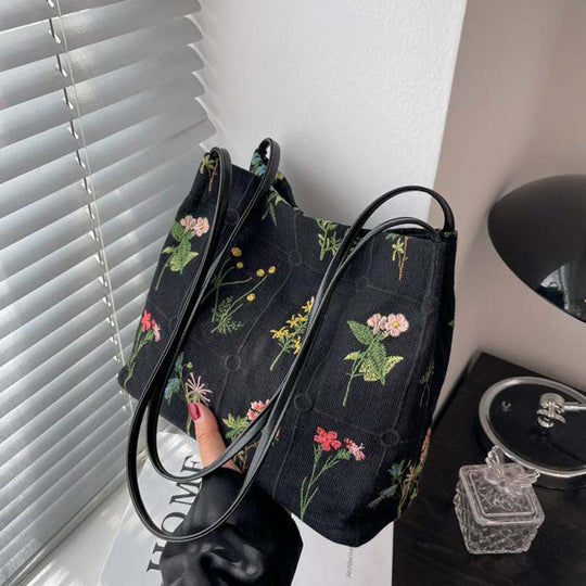 Nord Taschen | Tasche mit Blumenstickerei