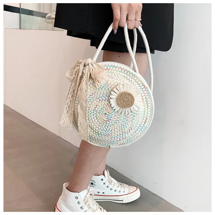 Nord Taschen | Tasche für Damen - Handgefertigte Umhängetasche aus Strohdraht mit verspieltem Blumen-Design