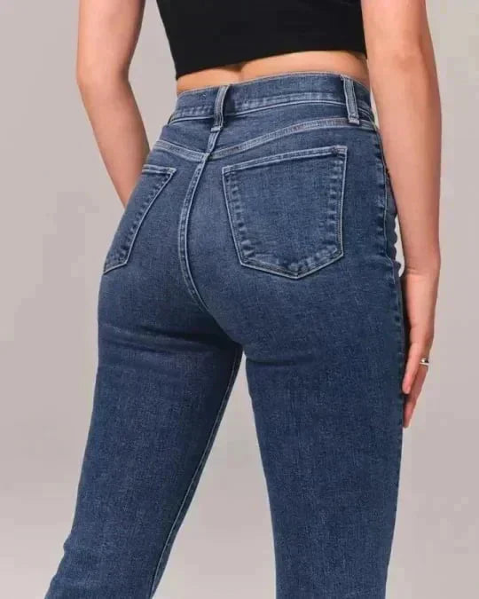 Figurformende Bootcut-Jeans