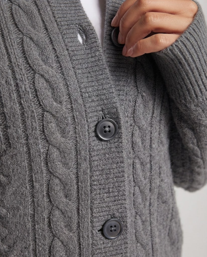 Damen Boxy-Zopfstrick-Cardigan mit Raglanärmeln und angoraähnlicher Haptik Nord Taschen