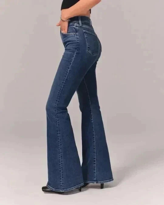 Figurformende Bootcut-Jeans