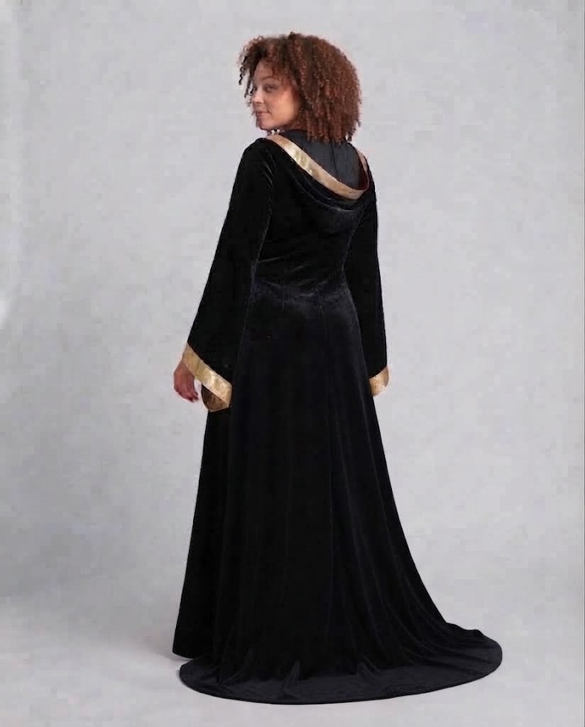 Frauen Elegante Kleid-Robe im mittelalterlichen Stil Nord Taschen