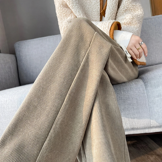 Damen-Cordhose mit weitem Bein, gefüttert