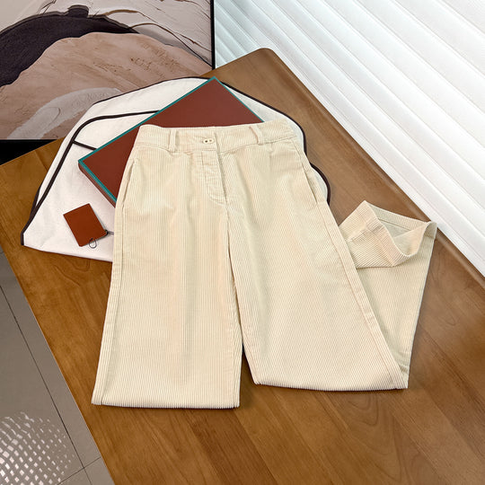 Damen-Cordhose aus 100% Baumwolle, weit geschnitten