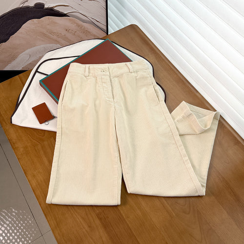 Damen-Cordhose aus 100% Baumwolle, weit geschnitten