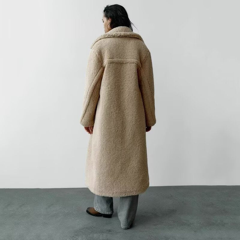 Langer Lammfleece-Mantel mit Revers für Damen