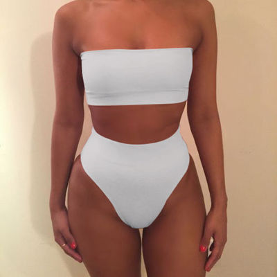 Damen Bandeau-Bikini-Set mit hohem Schnitt und tailliertem Design