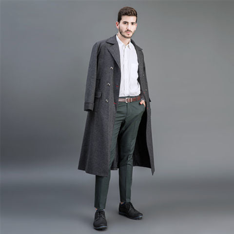 Herren Doppelreihiger Wollmantel mit Schalkragen und langer Silhouette Nord Taschen