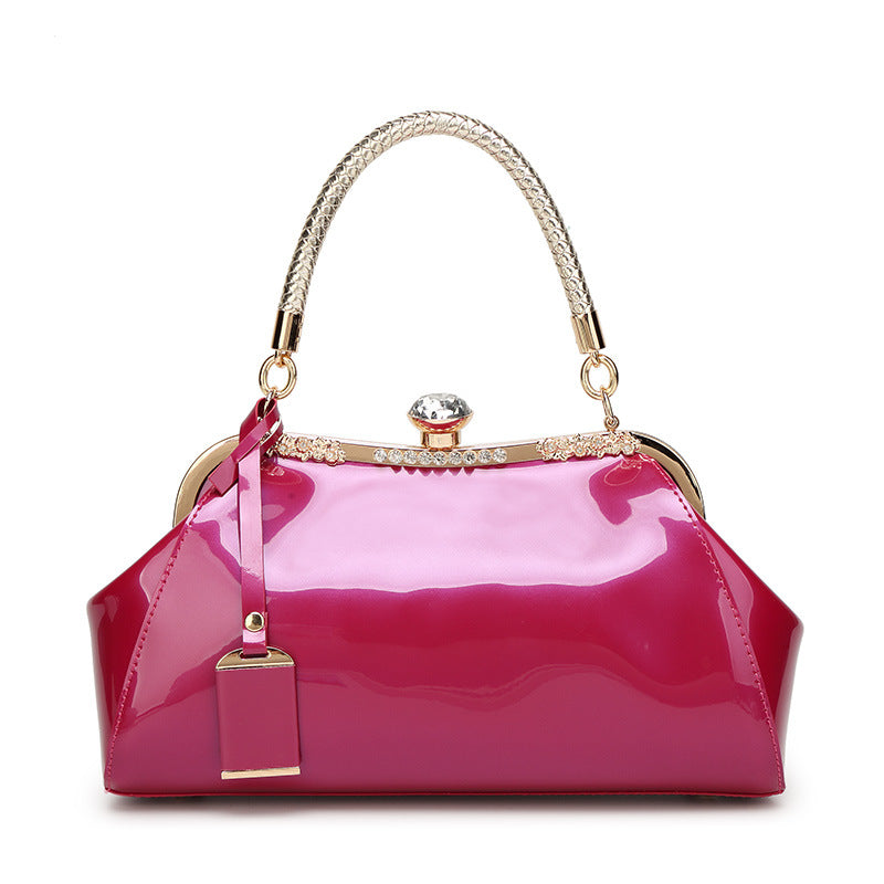 Damen elegante Handtasche mit funkelnden Details und hochwertigem Lackfinish Nord Taschen
