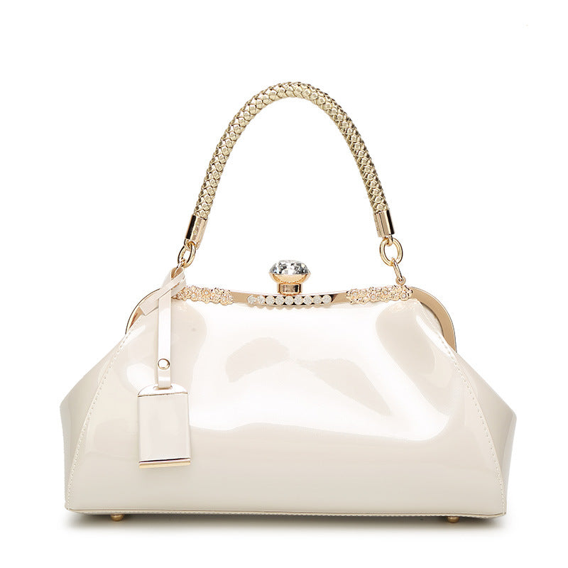 Damen elegante Handtasche mit funkelnden Details und hochwertigem Lackfinish Nord Taschen