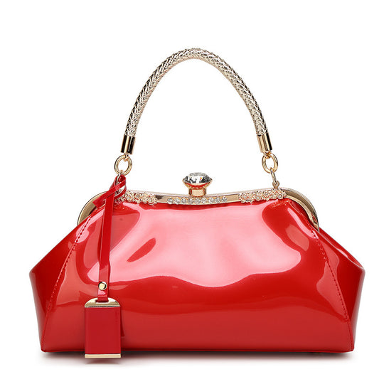 Damen elegante Handtasche mit funkelnden Details und hochwertigem Lackfinish Nord Taschen