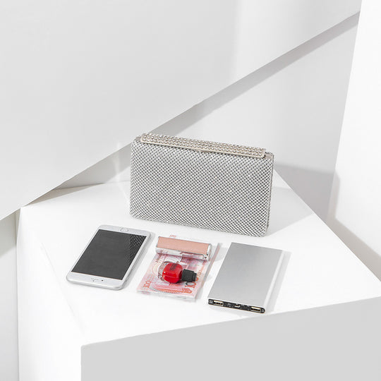 Damen Clutch-Tasche mit funkelnden Applikationen und verstellbarem Kettenriemen Nord Taschen