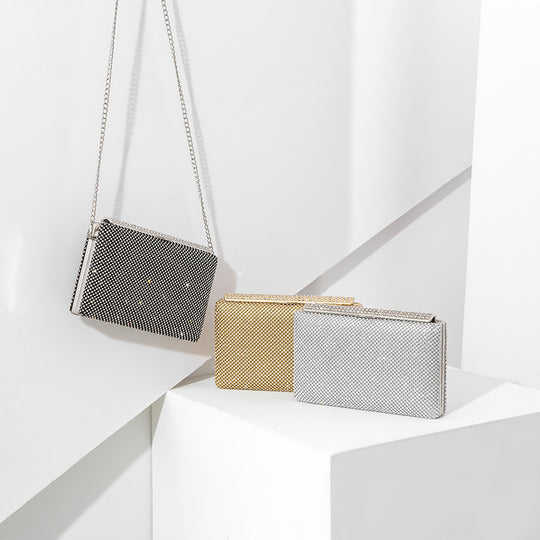 Damen Clutch-Tasche mit funkelnden Applikationen und verstellbarem Kettenriemen Nord Taschen