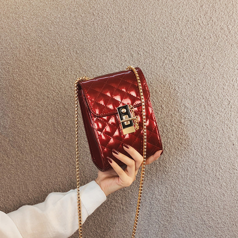 Damen Clutch-Tasche mit schimmernder Steppmuster Nord Taschen