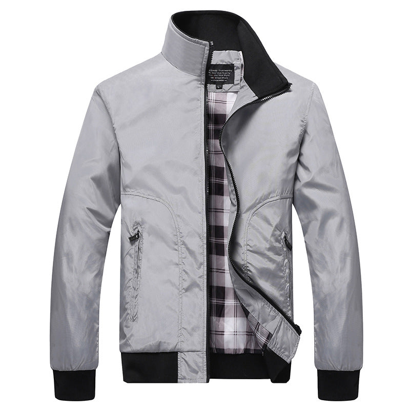 Herren Kurzblouson mit kariertem Innenfutter, Stehkragen und Reißverschlusstaschen Nord Taschen