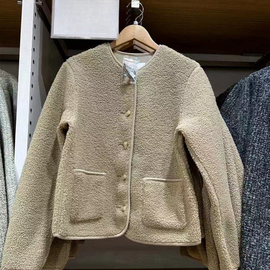 Damen-Strickjacke aus Lammfell-Imitat und Fleece