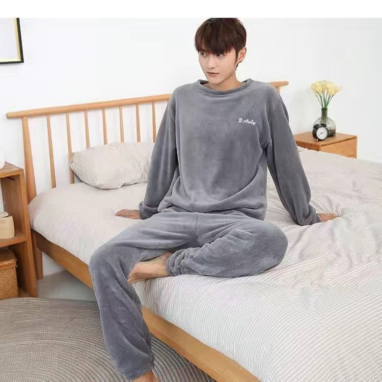 Paar-Pyjama-Set aus dickem Korallenfleece