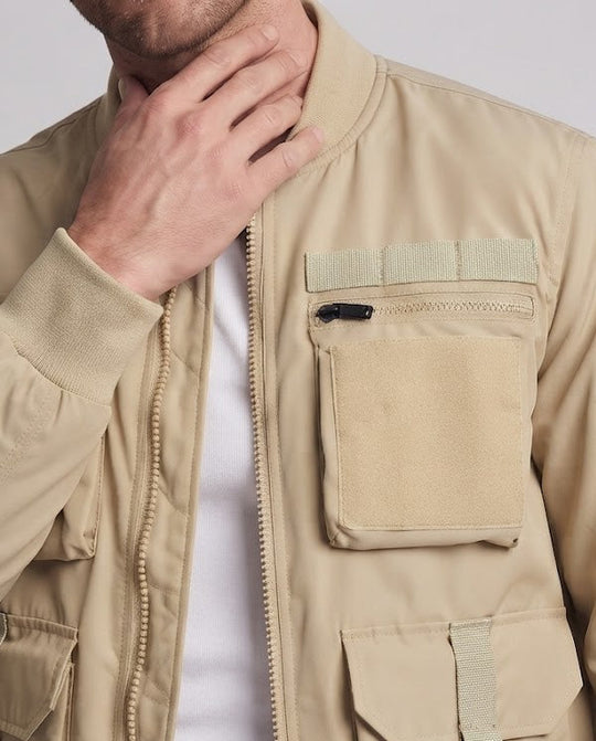 Herren taktische Field-Bomberjacke mit Multifach-Taschen und gestepptem Thermofutter Nord Taschen