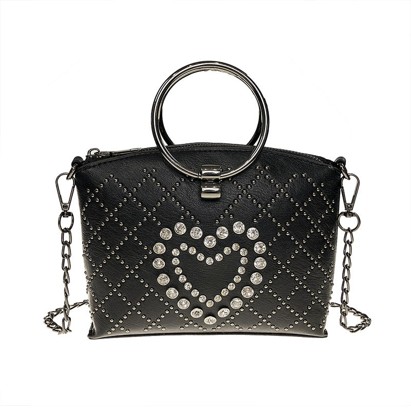 Damen Designer Umhängetasche mit glamourösem Herzdesign Nord Taschen