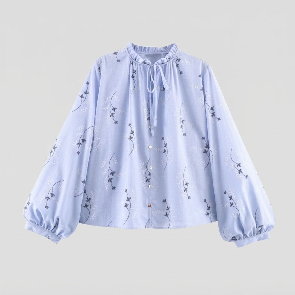 Damen Bestickte Baumwollbluse mit Stehkragen, Knopfleiste und Bindeband Nord Taschen