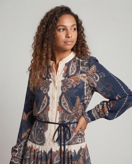 Damen Boho-Midi-Kleid mit Stehkragen, Stufenrock und Tunnelzug Nord Taschen