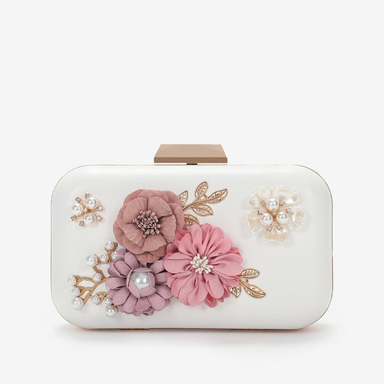 Damen Clutch mit floralen Applikationen und elegantem Kettenverschluss Nord Taschen