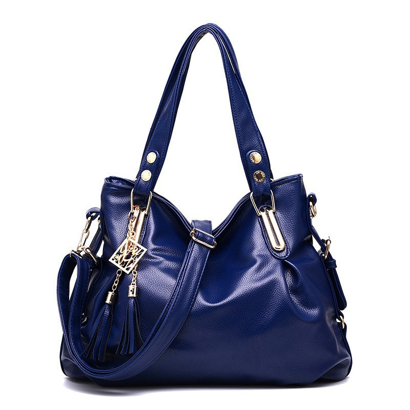 Nord Taschen | Quasten Hobo Tasche, Vegane Leder Schultertasche