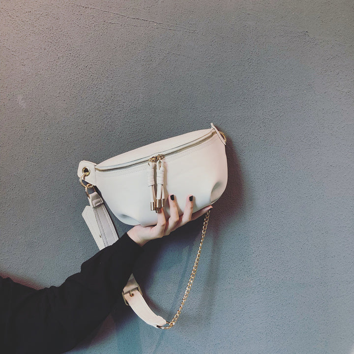 Damen Umhängetasche mit luxuriösem Kettenriemen und praktischen Fächern Nord Taschen