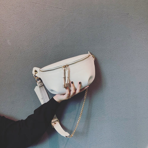 Damen Umhängetasche mit luxuriösem Kettenriemen und praktischen Fächern Nord Taschen