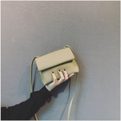 Damen Schultertasche mit funktionalem Klappdesign Nord Taschen