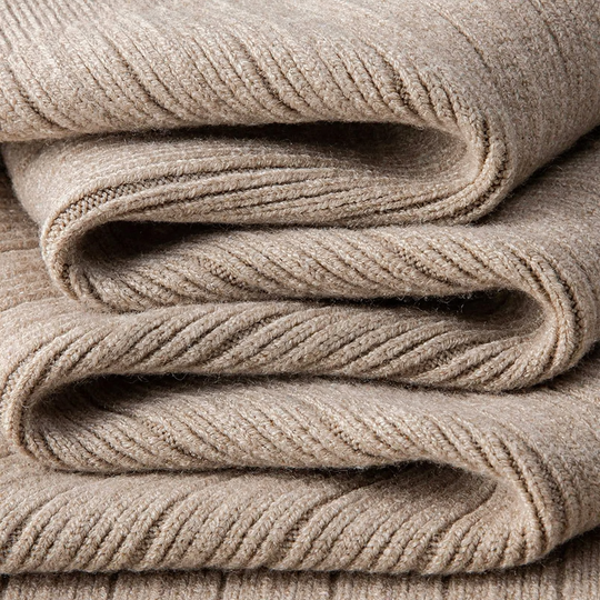 Herren-Strickpullover aus Wolle und Lyocell, Stehkragen