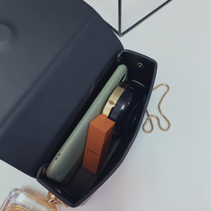 Damen elegante Clutch mit verstellbarem Kettenriemen Nord Taschen