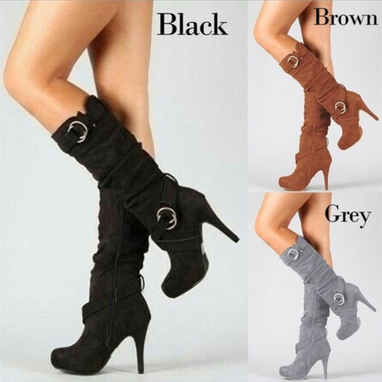 Damen  kniehohe Stiefel mit schmalem Stilettoabsatz, Plateau und dekorativen Metallringen Nord Taschen