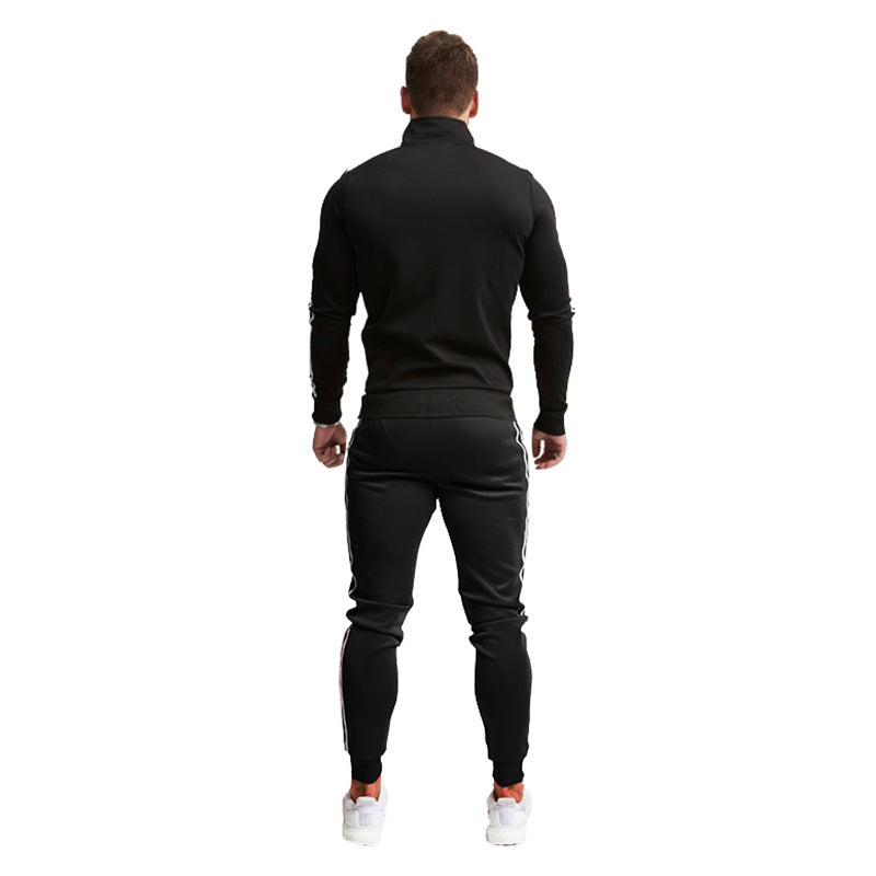Herren Athletischer Slim-Fit Trainingsanzug mit Stehkragen, Zip-Jacke und Jogger mit Seitenstreifen Nord Taschen