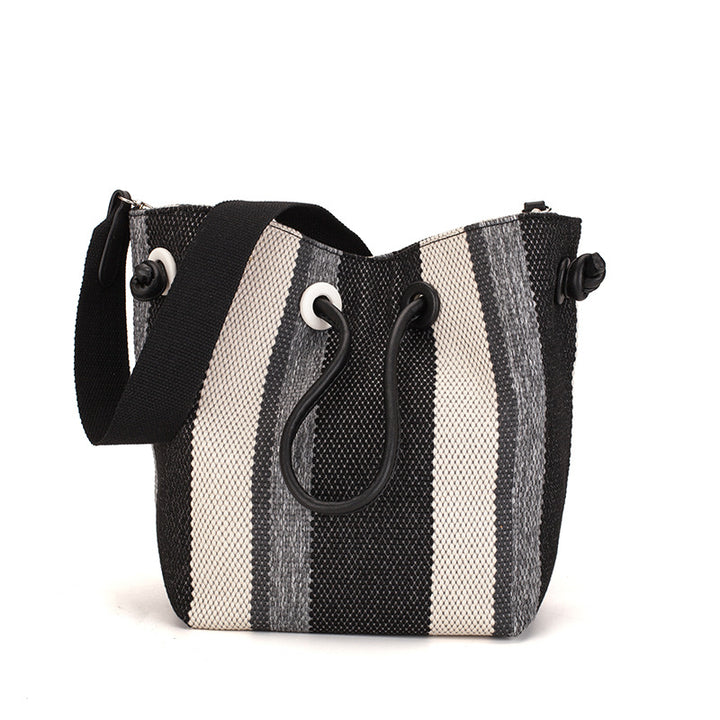 Damen Hobo-Tasche mit praktischem Kordelzug und strukturiertem Gewebe Nord Taschen