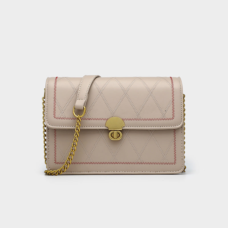 Damen Handtasche mit eleganter Steppung und Kettenakzent Nord Taschen