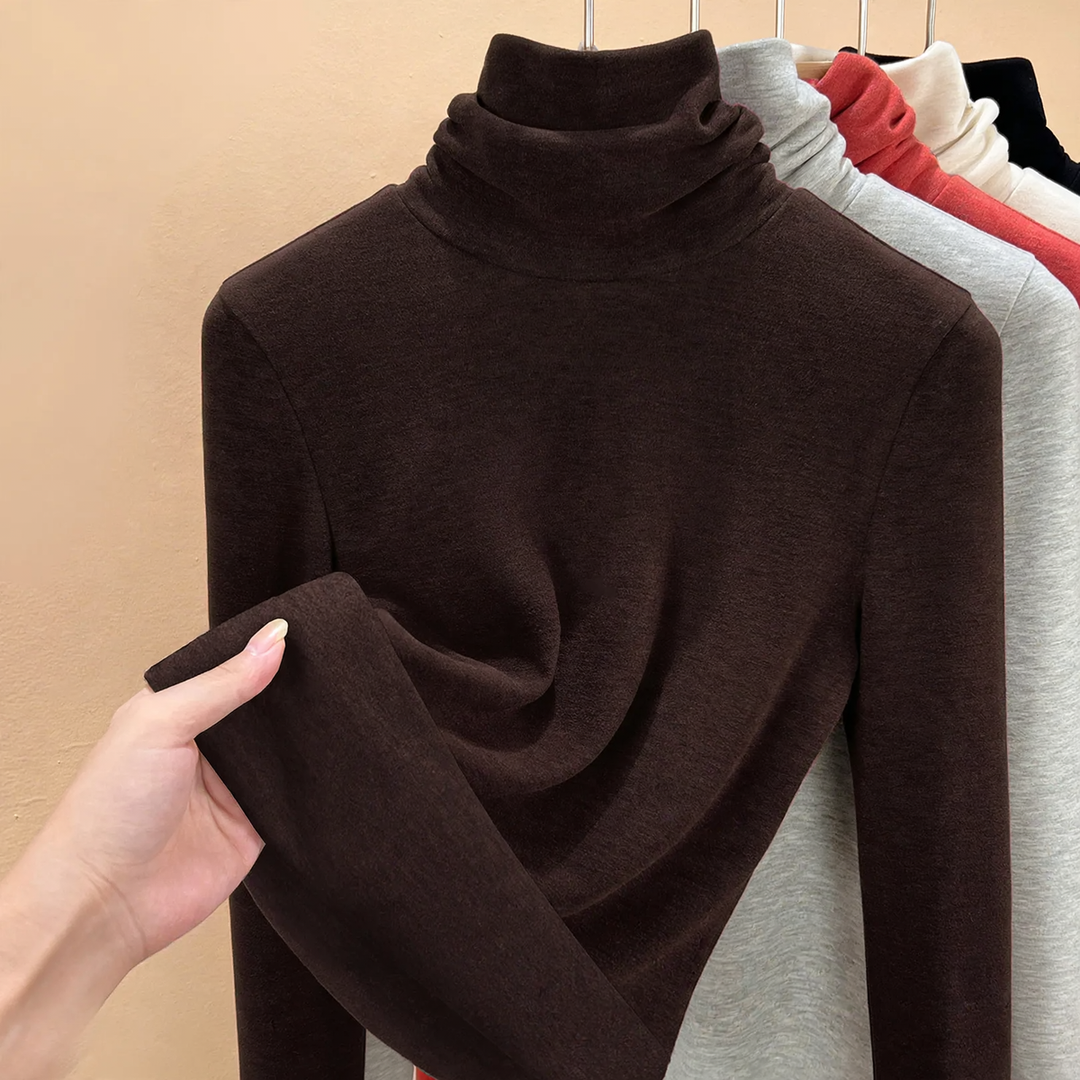 Gefütterter Strickpullover mit hohem Kragen