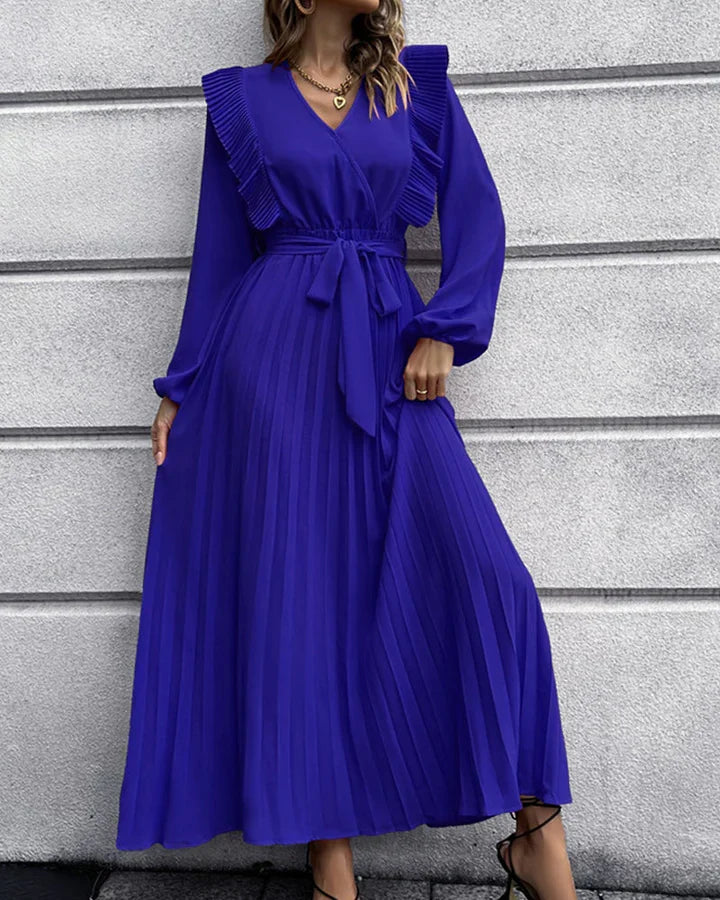 Elegantes Langes Kleid mit Plissiertem V-Ausschnitt