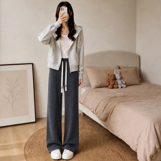 Gefütterte Cord-Strickhose mit weitem Bein