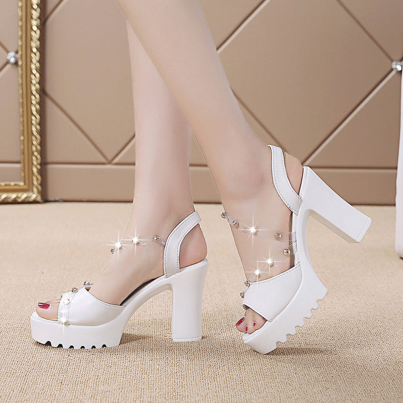 Damen Plattform-Sandalen mit dekorativen Riemen und Glamourösen Akzenten Nord Taschen