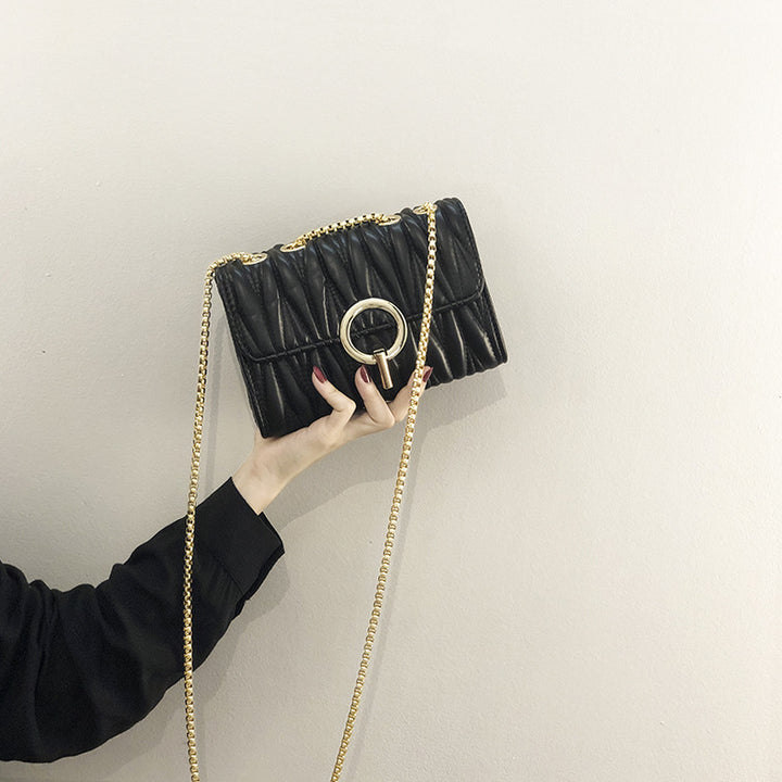 Damen Umhängetasche mit elegantem Kettenriemen Nord Taschen