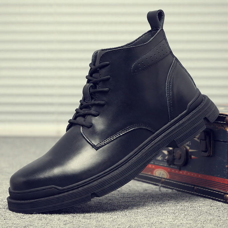 Gefütterte Herren-Stiefel im britischen Stil