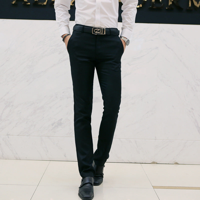 Herren moderne Slim-Chinohose mit leichtem Stretch, Bügelfalte und schmal zulaufendem Bein Nord Taschen