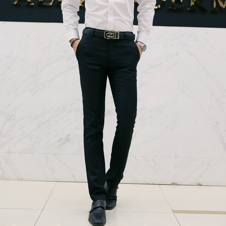 Herren moderne Slim-Chinohose mit leichtem Stretch, Bügelfalte und schmal zulaufendem Bein Nord Taschen