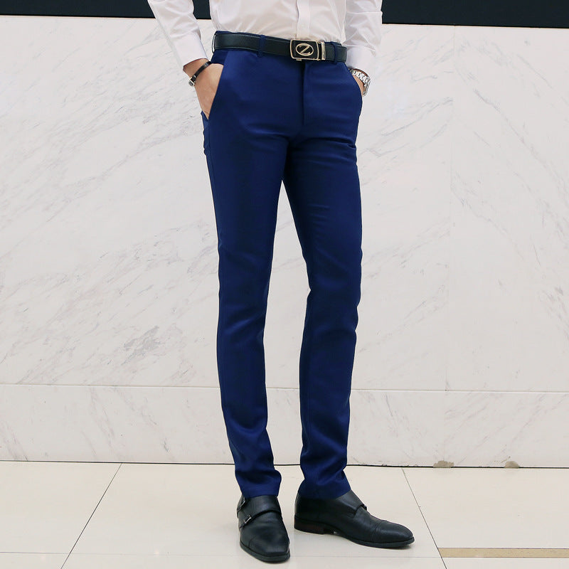 Herren moderne Slim-Chinohose mit leichtem Stretch, Bügelfalte und schmal zulaufendem Bein Nord Taschen