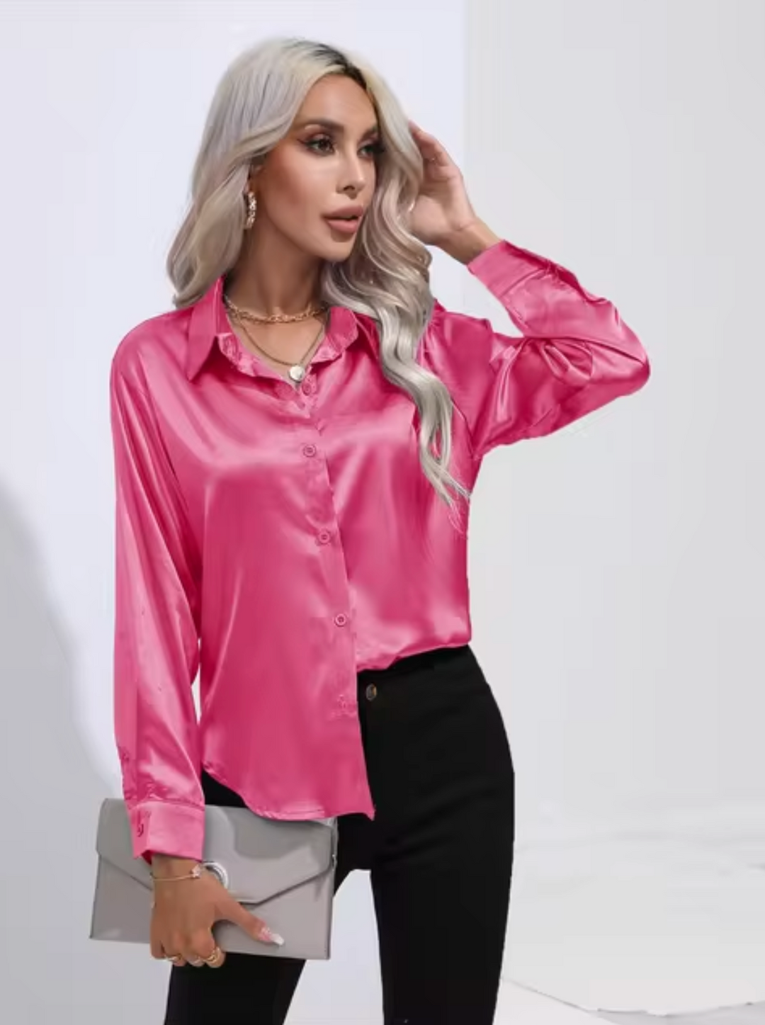 Satinbluse mit langen Ärmeln