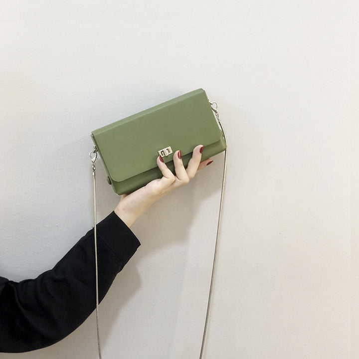 Damen Clutch-Tasche mit elegantem Klappenverschluss und innovativem Design Nord Taschen