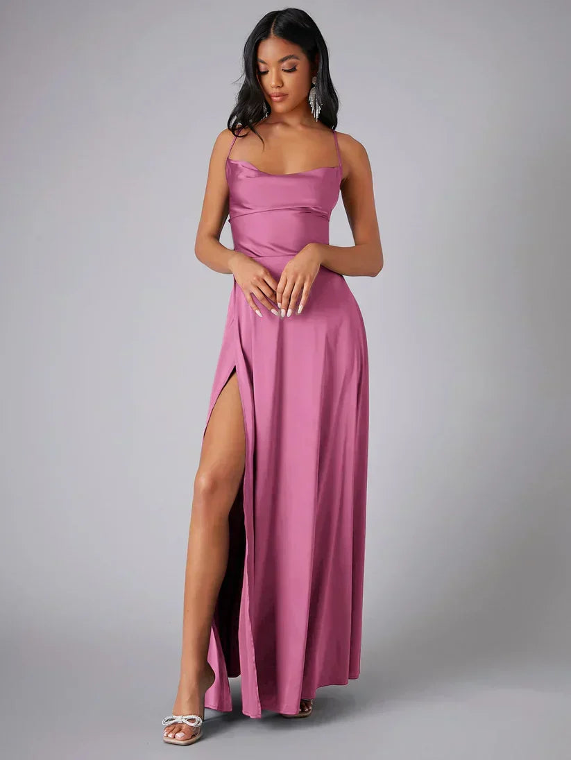 Elegantes Maxikleid Aus Satin