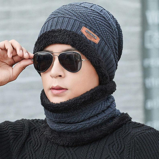 Gefüttertes Strickmützen- und Schal-Set für Herren